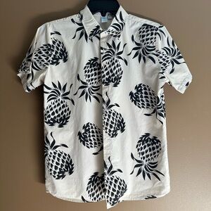 Boys' Black and White Pineapple Print Button Down Shirt